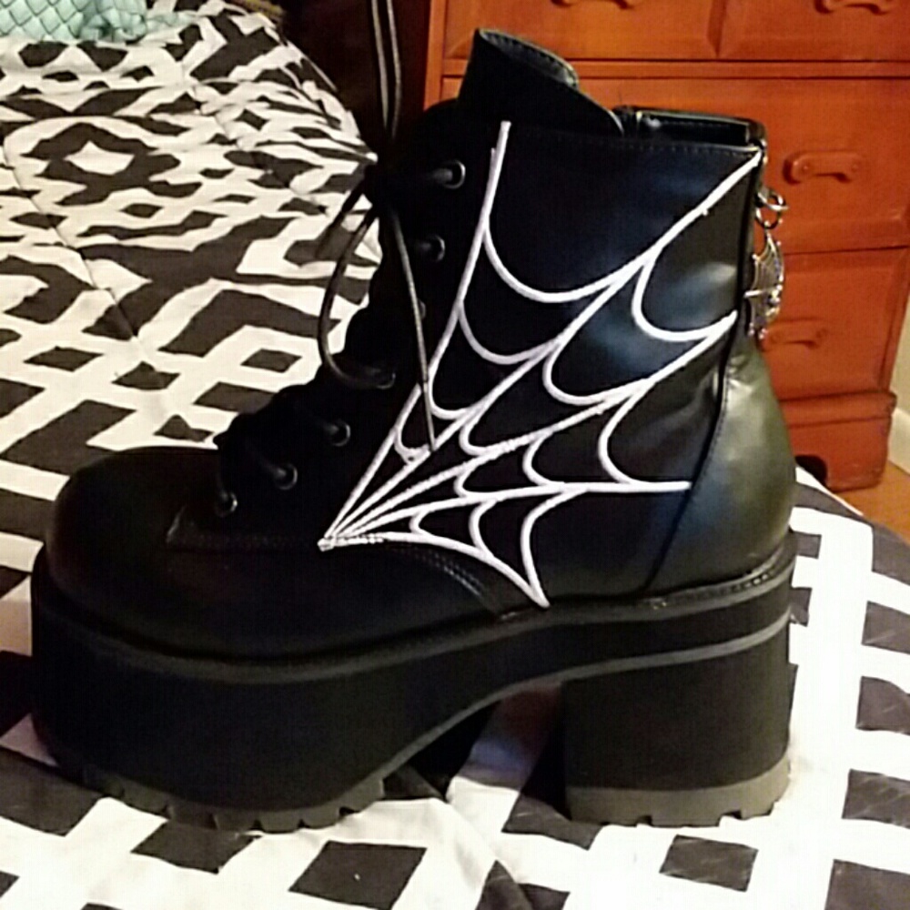 boots